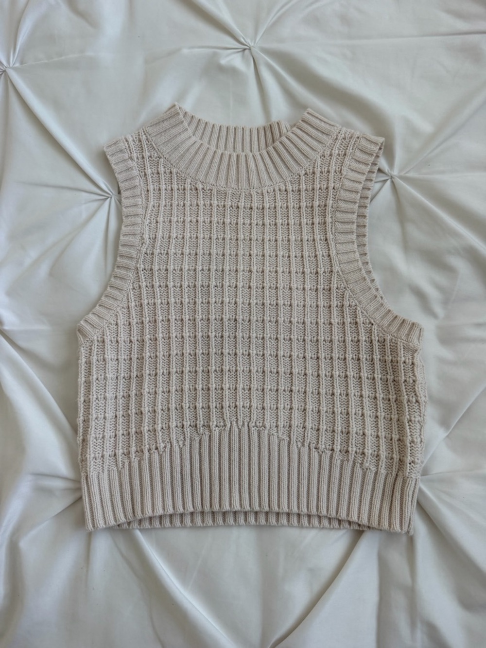 La Hearts Beige Knit Cropped Sweater Tank